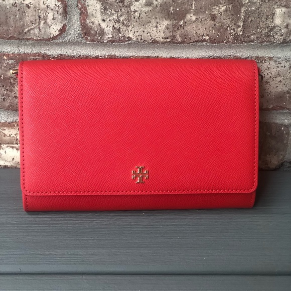Tory Burch Handbags - New! Tory Burch Emerson Chain Wallet